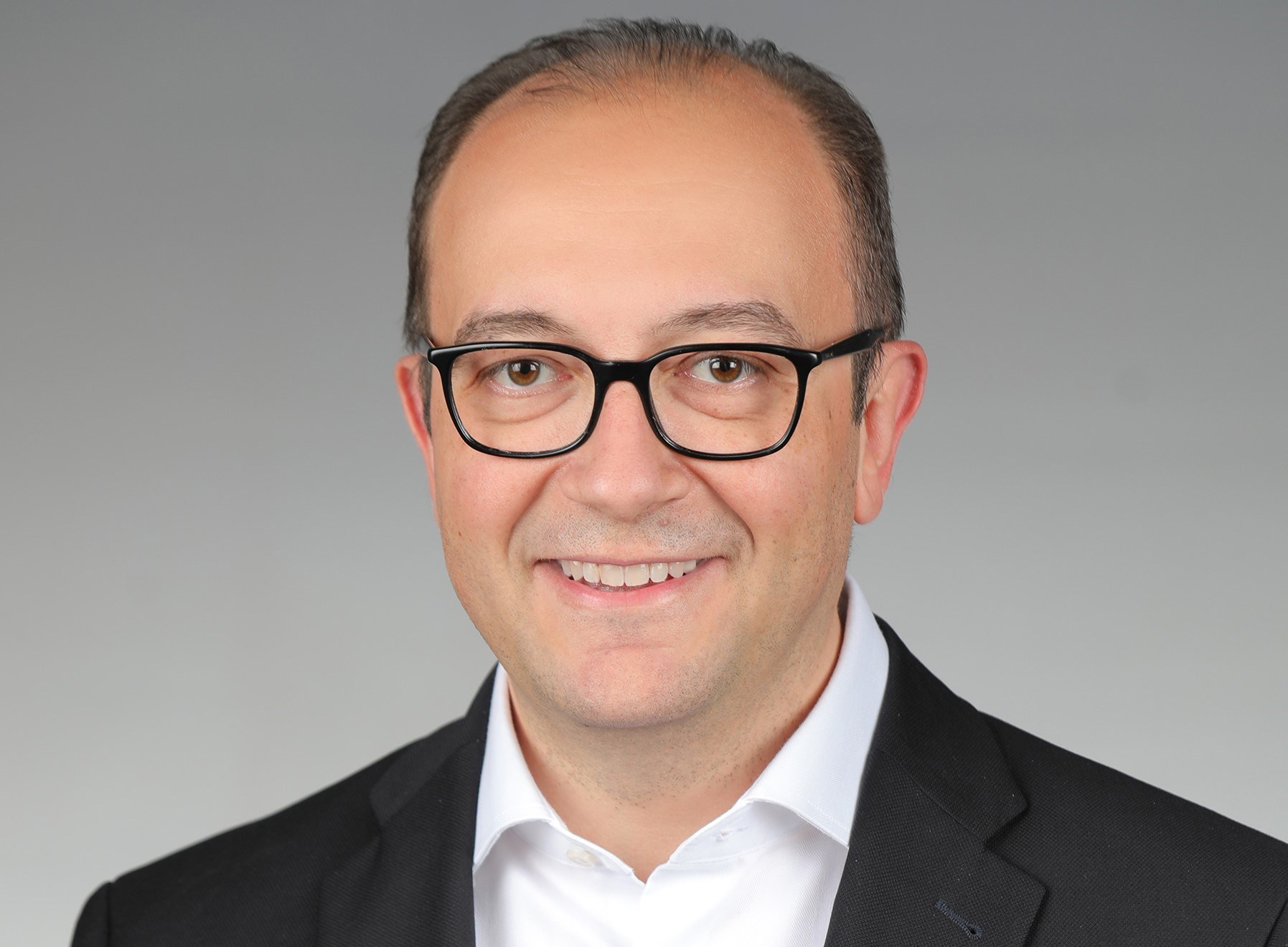 Levent Özcan Caner Website